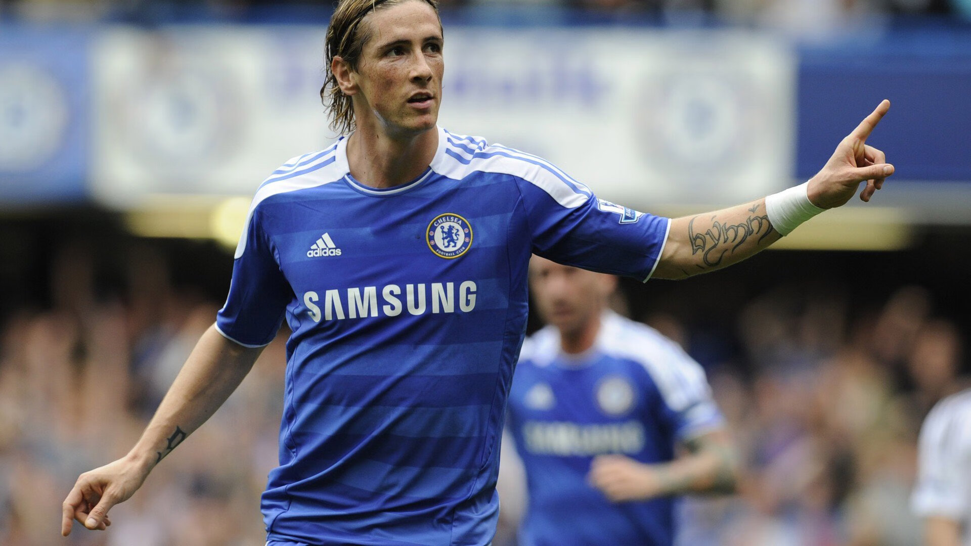 九游社区-黑马球队崭露头角，向强敌发起挑战！，黑马球队什么意思