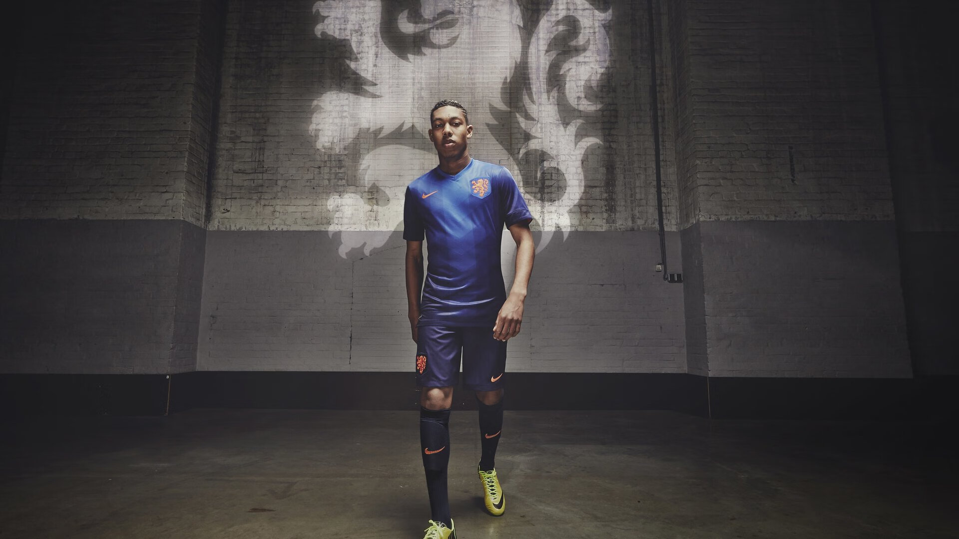 欧冠顶级战术:教练的布局与智谋对决,欧冠足球教练